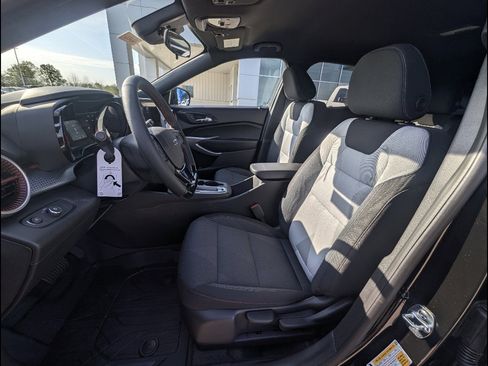 New 2026 Chevrolet Trax RS FWD image 12