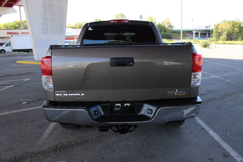 Used 2013 Toyota Tundra 2WD CrewMax w/ Tow Pkg image 7