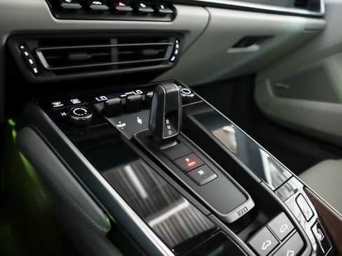 Certified 2021 Porsche 911 Carrera S RWD image 18