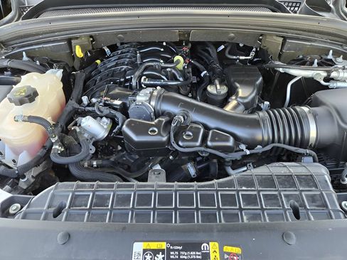 Used 2021 Jeep Grand Cherokee L Laredo AWD/4WD image 29