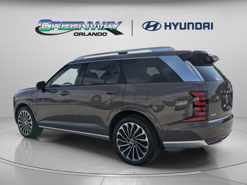 Used 2026 Hyundai Palisade Calligraphy FWD image 6