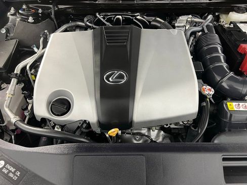 Used 2024 Lexus ES 350 w/ Premium Package image 34