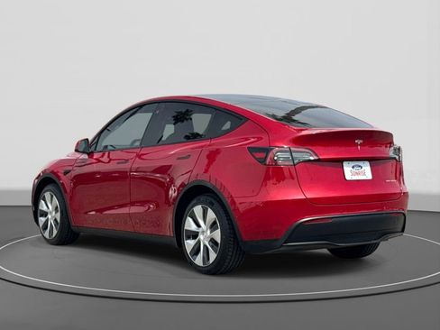 Used 2021 Tesla Model Y Long Range AWD/4WD image 6