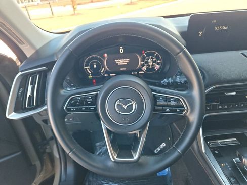 Used 2025 MAZDA CX-70 Plug-In Hybrid w/ Premium Pkg image 14