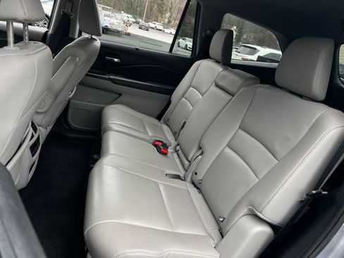 Used 2019 Honda Pilot EX-L image 19