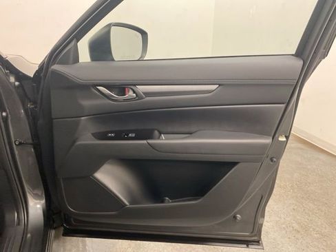 Used 2023 MAZDA CX-5 AWD 2.5 S w/ Select Package image 23