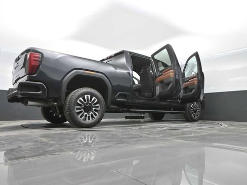 New 2025 GMC Sierra 3500 Denali Ultimate image 45