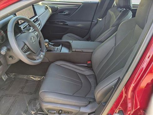 Used 2025 Lexus ES 350 F Sport image 17