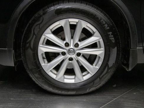 Used 2017 Nissan Rogue S image 8