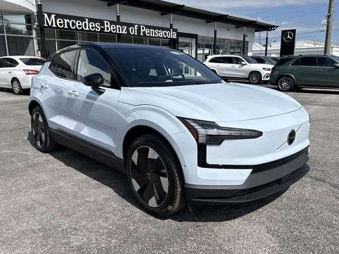 New 2026 Volvo EX30 Ultra w/ Protection Package Premier image 7