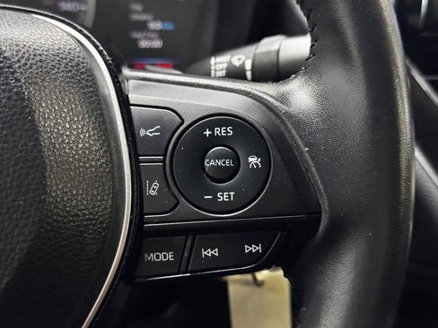 Used 2021 Toyota Corolla SE FWD image 29