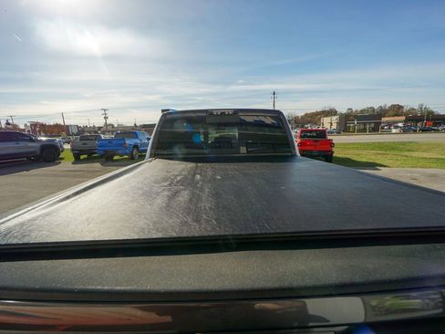 Used 2021 RAM 2500 Big Horn w/ Level B Equipment Group image 8