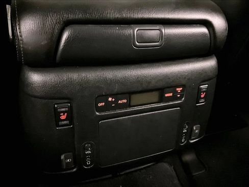 Used 2019 Nissan Armada Platinum w/ Cargo Package AWD/4WD image 33