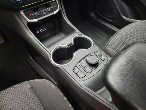 Used 2022 GMC Terrain SLE w/ Driver Convenience Package image 26