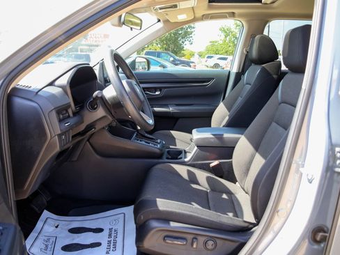 Used 2025 Honda CR-V EX image 7