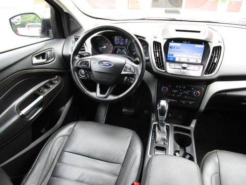 Used 2018 Ford Escape SEL AWD/4WD image 9