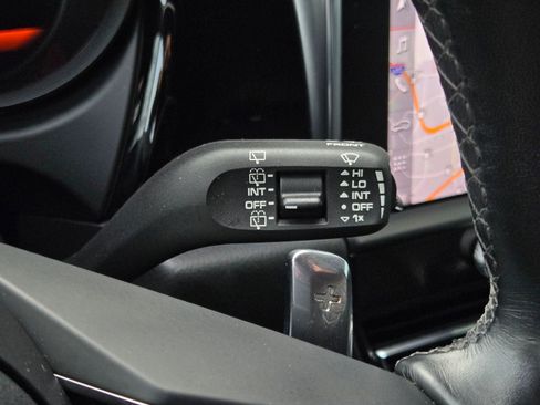 Used 2024 Porsche Macan image 24