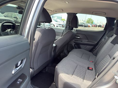 Certified 2025 Nissan Kicks SV AWD/4WD image 29
