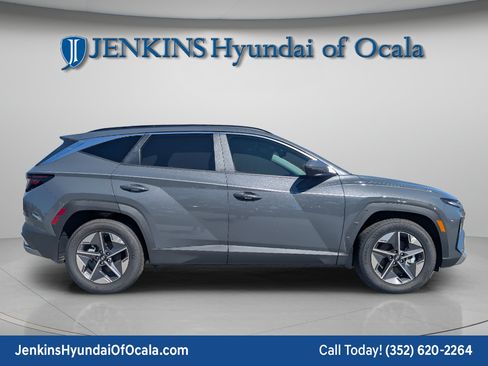Certified 2026 Hyundai Tucson SEL Plus FWD image 2