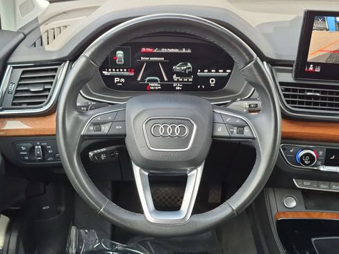 Used 2023 Audi Q5 2.0T Premium Plus w/ Premium Plus Package AWD/4WD image 13