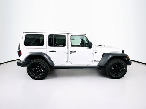 Used 2023 Jeep Wrangler Unlimited w/ Sun & Screen Package AWD/4WD image 10