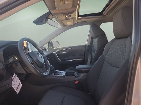 New 2025 Toyota RAV4 XLE image 19