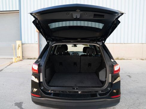 Used 2020 Chevrolet Equinox LS w/ LPO, Cargo Package image 16