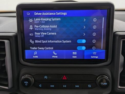 Used 2022 Ford Bronco Sport Outer Banks AWD/4WD image 9