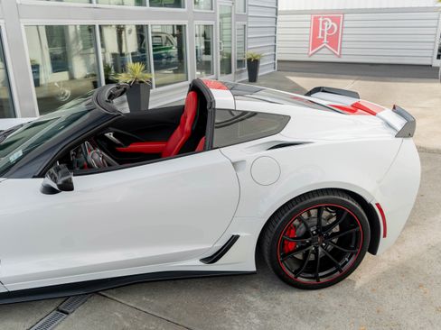 Used 2017 Chevrolet Corvette Grand Sport image 5