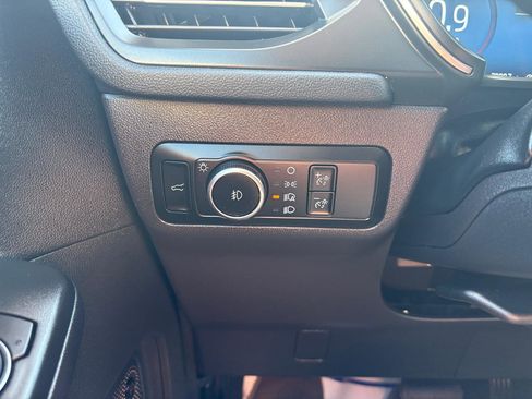 Used 2024 Ford Escape Platinum w/ Premium Technology Package image 18