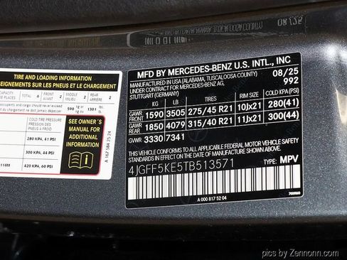 Certified 2026 Mercedes-Benz GLS 450 4MATIC image 43