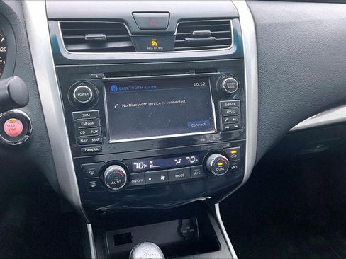 Used 2015 Nissan Altima 2.5 SL w/ Technology Package image 8