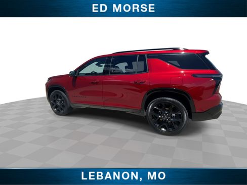 Used 2025 Chevrolet Traverse RS w/ LPO, Floor Liner Package AWD/4WD image 5