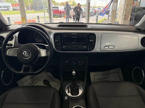 Used 2012 Volkswagen Beetle 2.5 FWD image 34