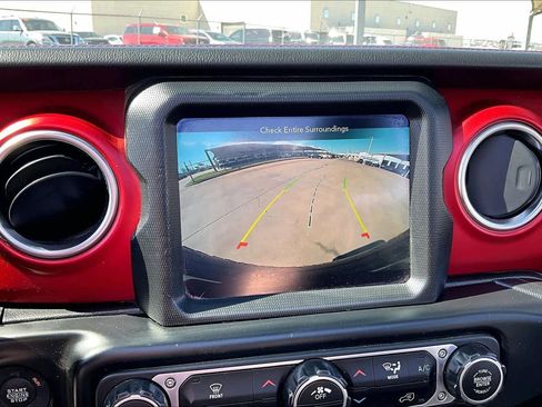 Used 2022 Jeep Wrangler Rubicon w/ LED Lighting Group image 24