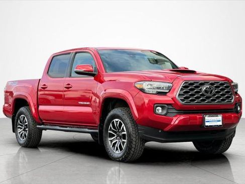 Used 2020 Toyota Tacoma TRD Sport w/ Technology Package AWD/4WD image 7