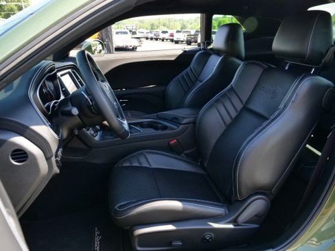 Used 2023 Dodge Challenger SRT Hellcat RWD image 3