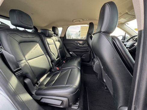 Used 2023 Lincoln Corsair Standard image 35