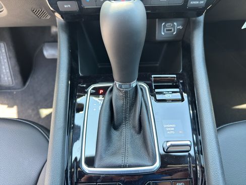 New 2026 Jeep Compass Limited AWD/4WD image 17