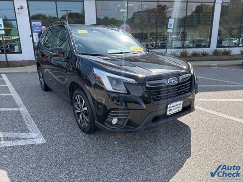 Used 2023 Subaru Forester Limited image 12
