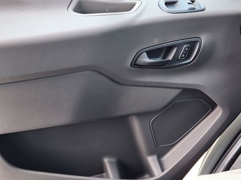 New 2026 Ford Transit 250 148 Medium Roof image 21