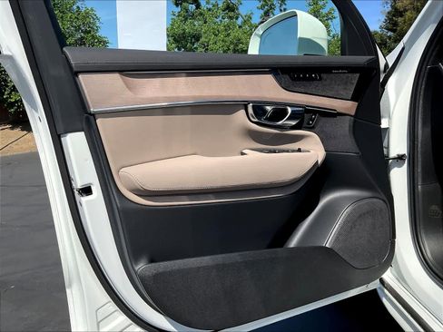 New 2026 Volvo XC90 T8 Plus w/ Protection Package image 24