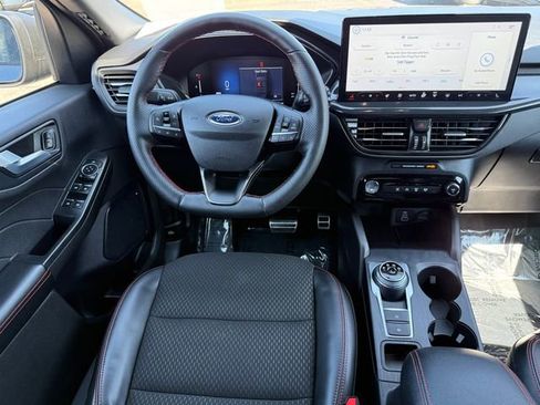 Certified 2024 Ford Escape ST-Line w/ Tech Pack #1 image 8
