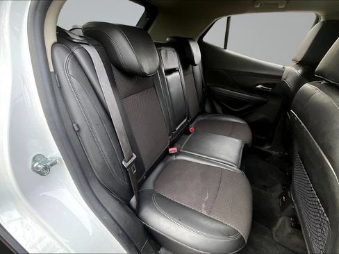 Used 2019 Buick Encore Preferred w/ Safety Package FWD image 21