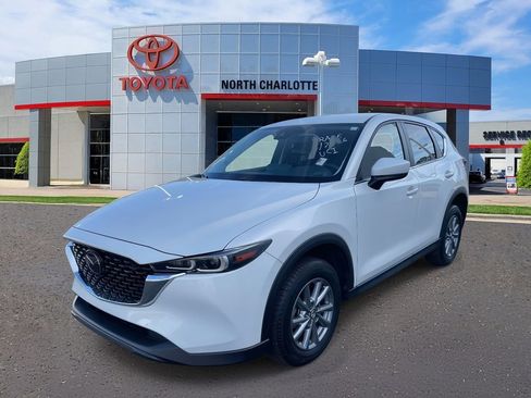 Used 2023 MAZDA CX-5 AWD 2.5 S w/ Select Package image 6