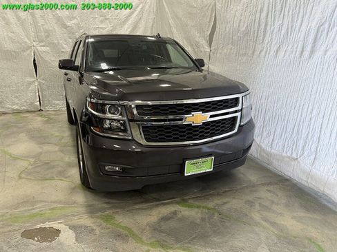Used 2015 Chevrolet Suburban LT AWD/4WD image 35