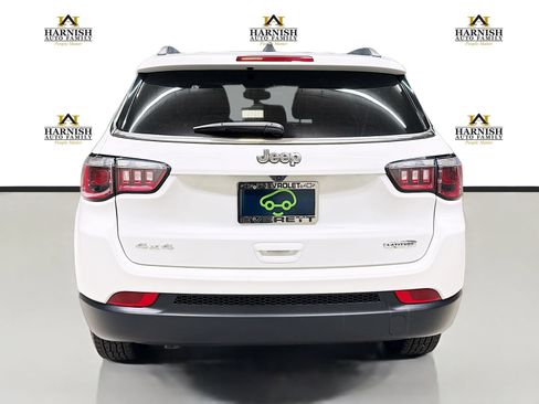 Used 2024 Jeep Compass Latitude AWD/4WD image 6