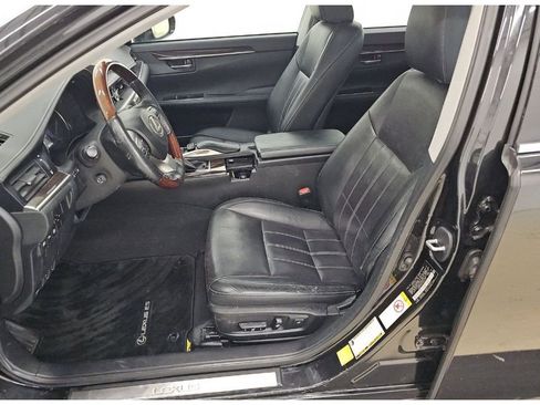 Used 2017 Lexus ES 350 w/ Luxury Package image 7