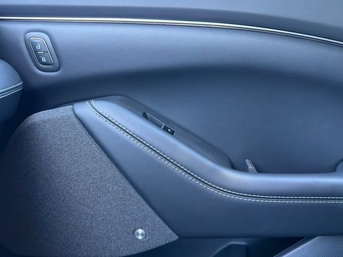 Used 2023 Ford Mustang Mach-E Premium RWD image 21
