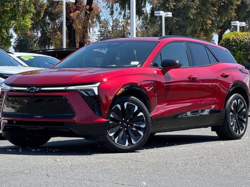 Used 2025 Chevrolet Blazer EV RS AWD/4WD image 9